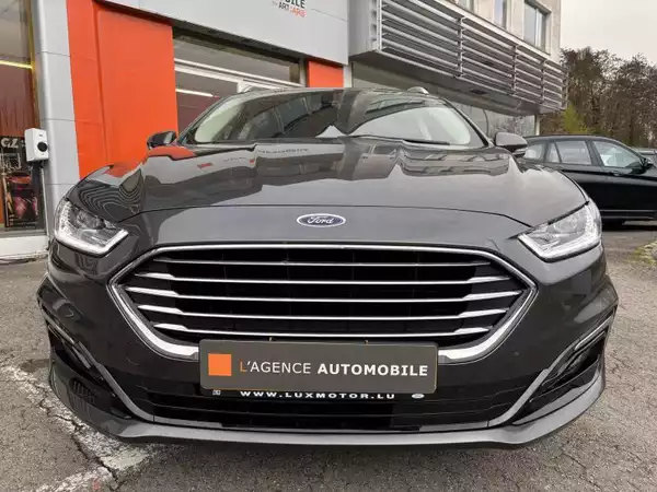 Ford Mondeo TITANIUM HYBRID - Photo 2