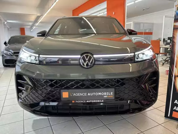 Volkswagen Tiguan R-Line 4 motion - Photo 2