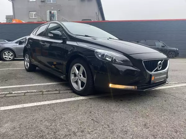 Volvo V40 vente privée - Photo 3