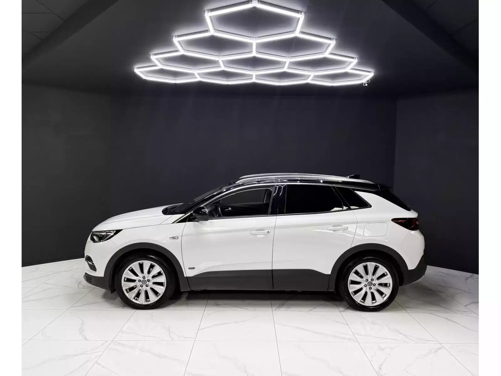 Opel Grandland X Hybrid4 300 Ultimate - Photo 1