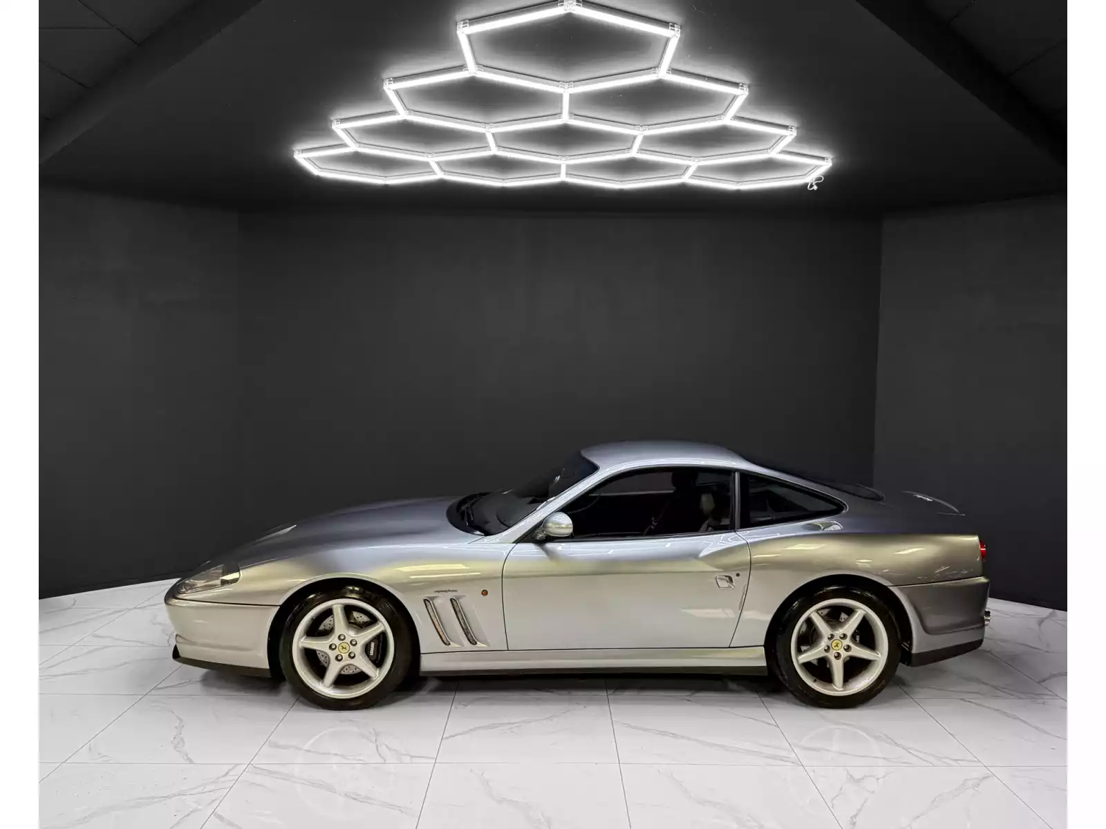 Ferrari 550 MARANELLO / 5.5 V12 / FULL SERVICE - Photo 1