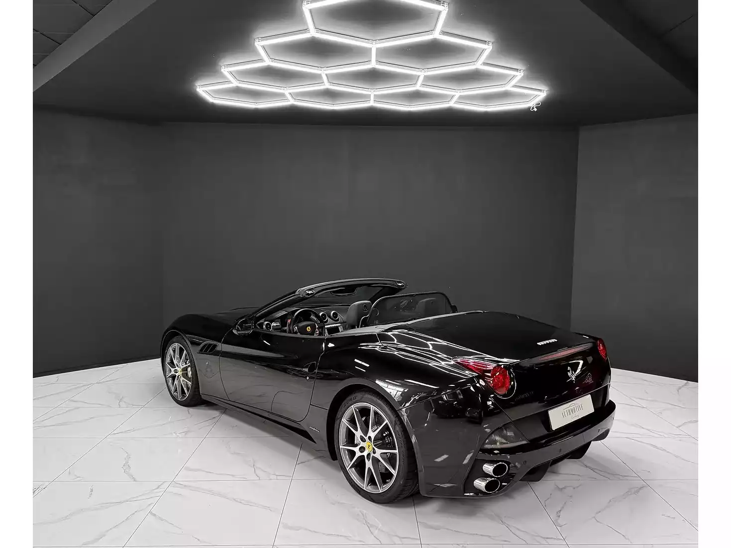 Ferrari California V8 4.3 Nero Daytona - Photo 1