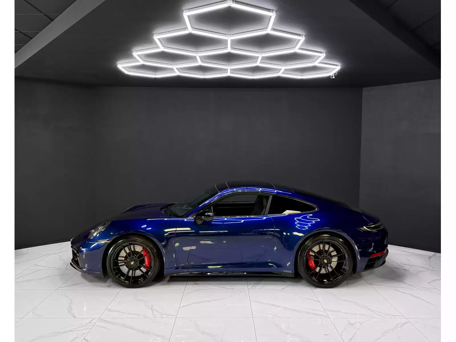 Porsche 992 Carrera 4 GTS / Lift / Bose / Matrix / 360° - Photo 1