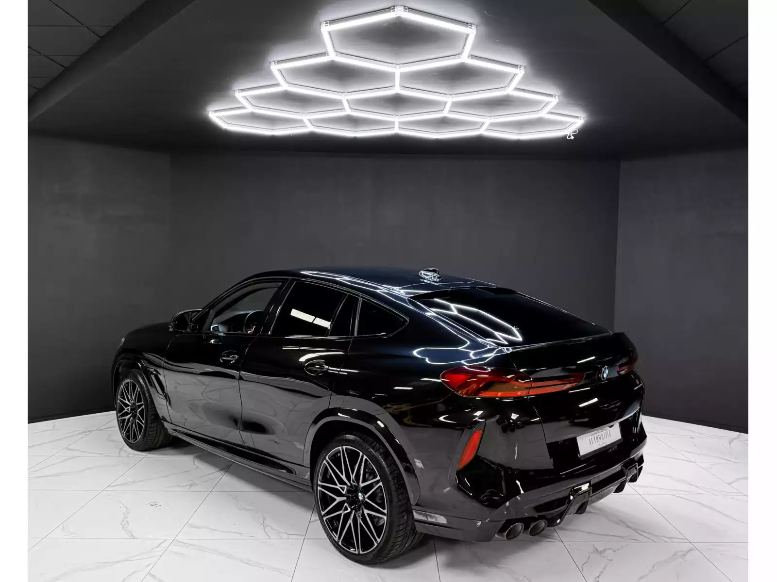 BMW X6 M COMPETITION / HK / 360 / SOFT CLOSE / MASSAGE - Photo 1