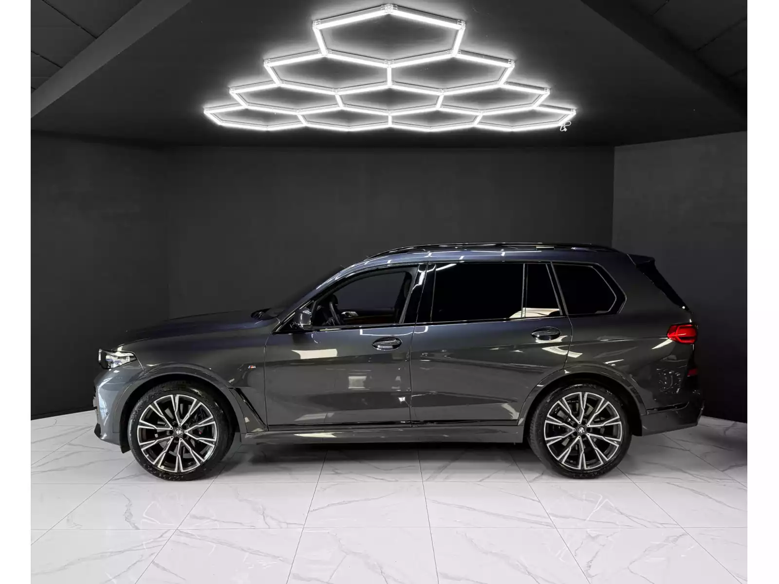 BMW X7 xDrive 40i M Sport FULL - Photo 1