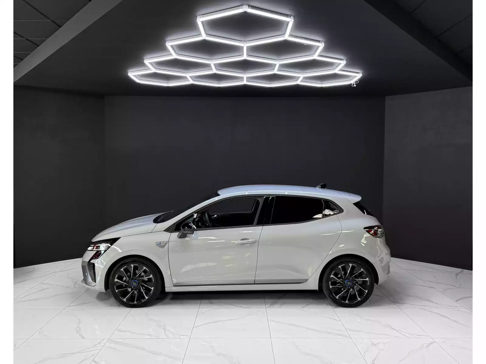 Renault Clio Esprit Alpine E-Tech Full Hybrid 145 - Photo 1