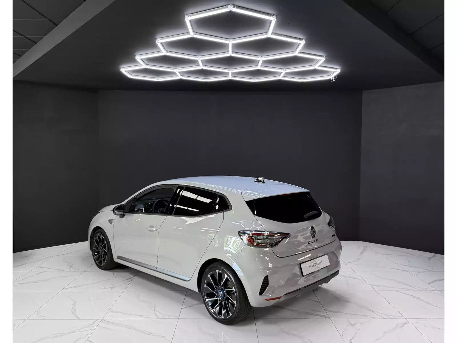 Renault Clio Esprit Alpine E-Tech Full Hybrid 145 - Photo 1
