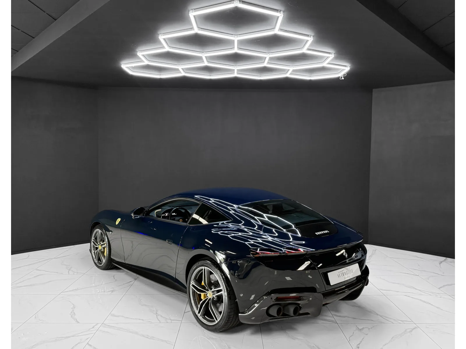 Ferrari Roma 3.9 T V8 DCT / FULL CARBON / ADAS / Magn.Ride - Photo 1
