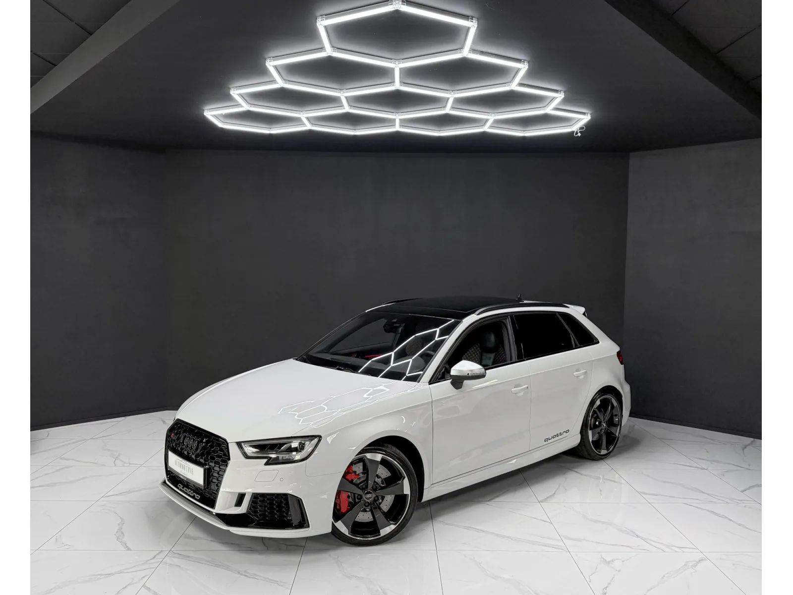 Audi RS3 Sportback 2.5 TFSI quattro - Photo 1