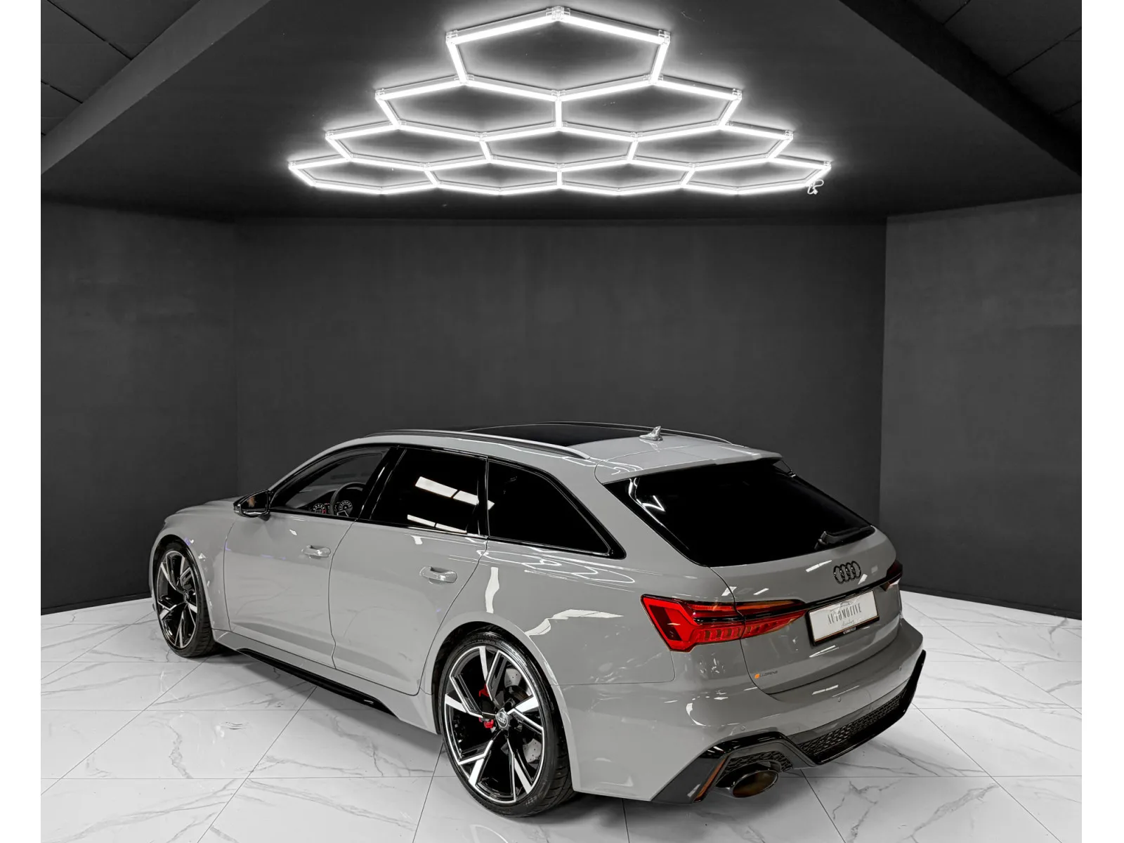 Audi RS6 PERFORMANCE - Photo 1