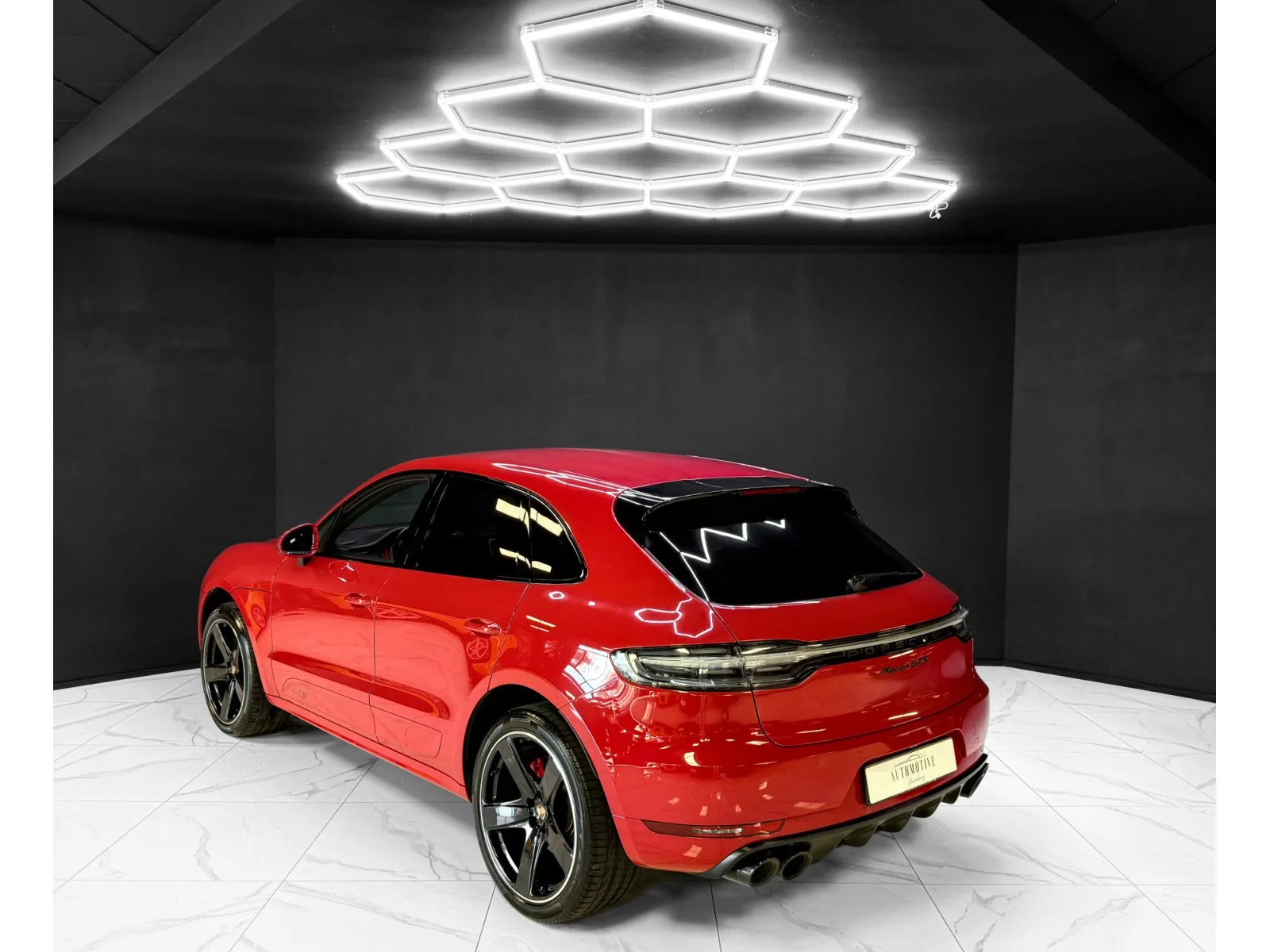 Porsche Macan GTS - Photo 1
