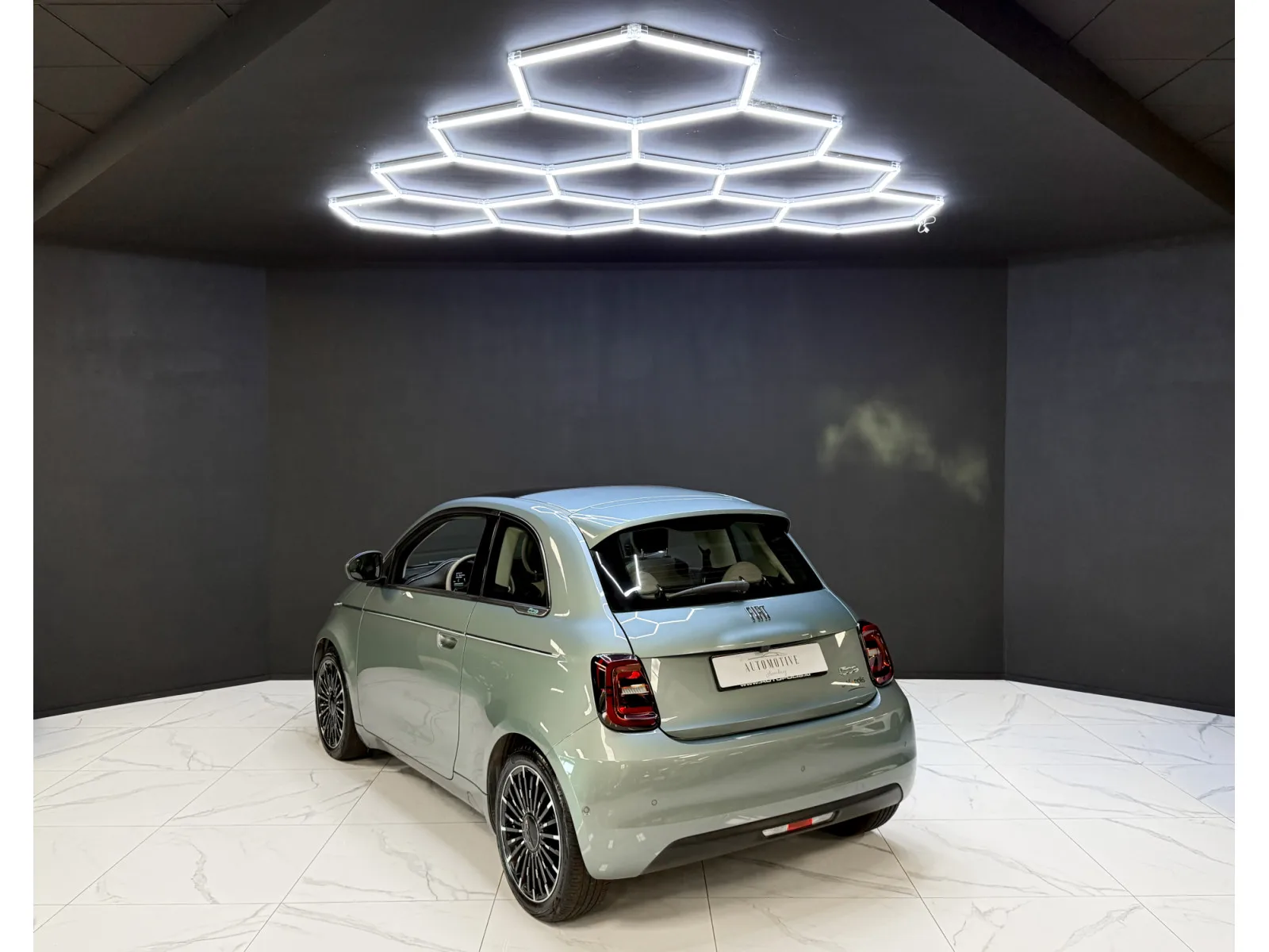 Fiat 500e La Prima 3+1 ACC / CO-Driver 42 kWh - Photo 1