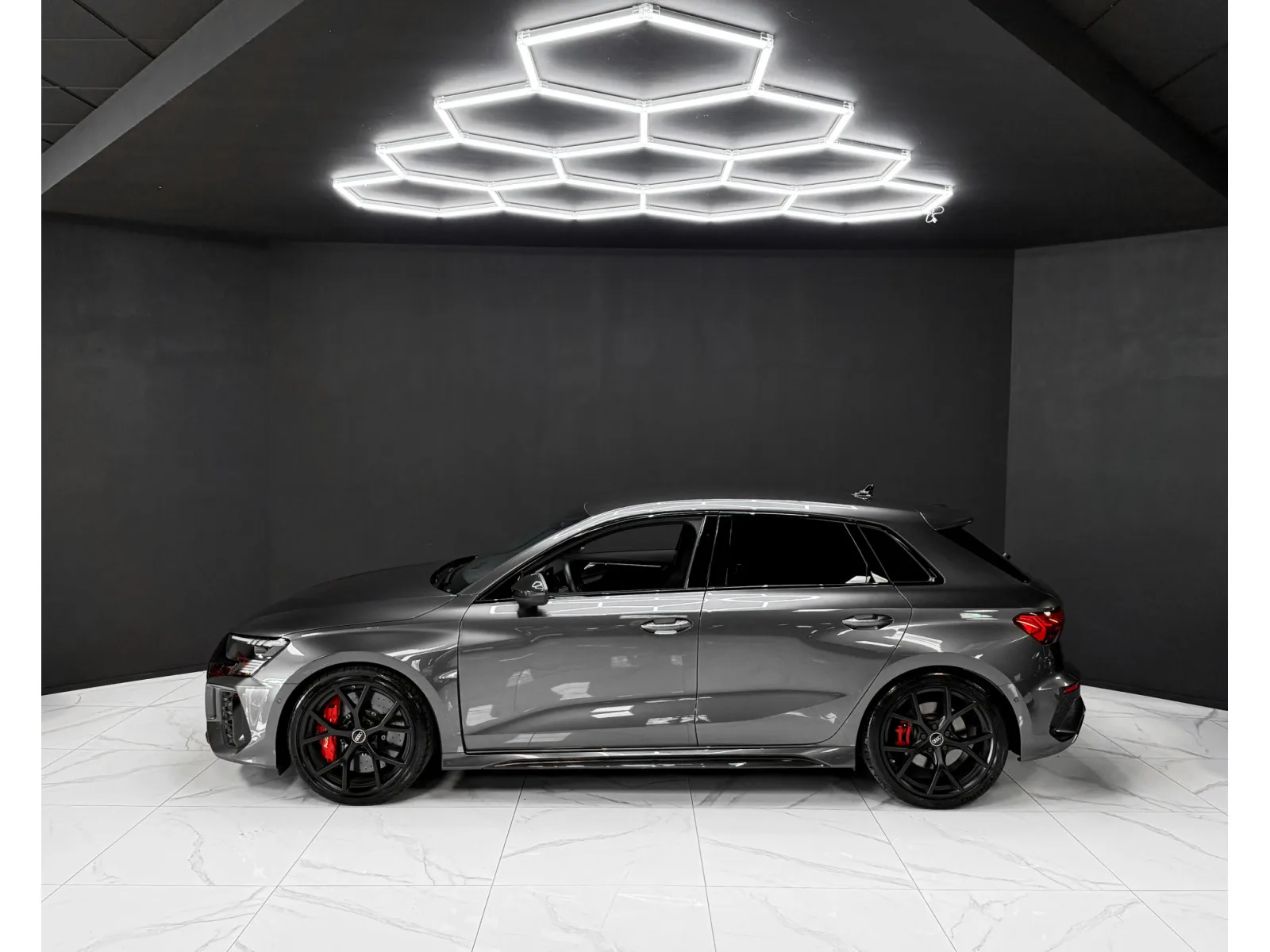 Audi RS3 SPORTBACK / B&O / CERAMIC / CAM / VALCONA - Photo 1
