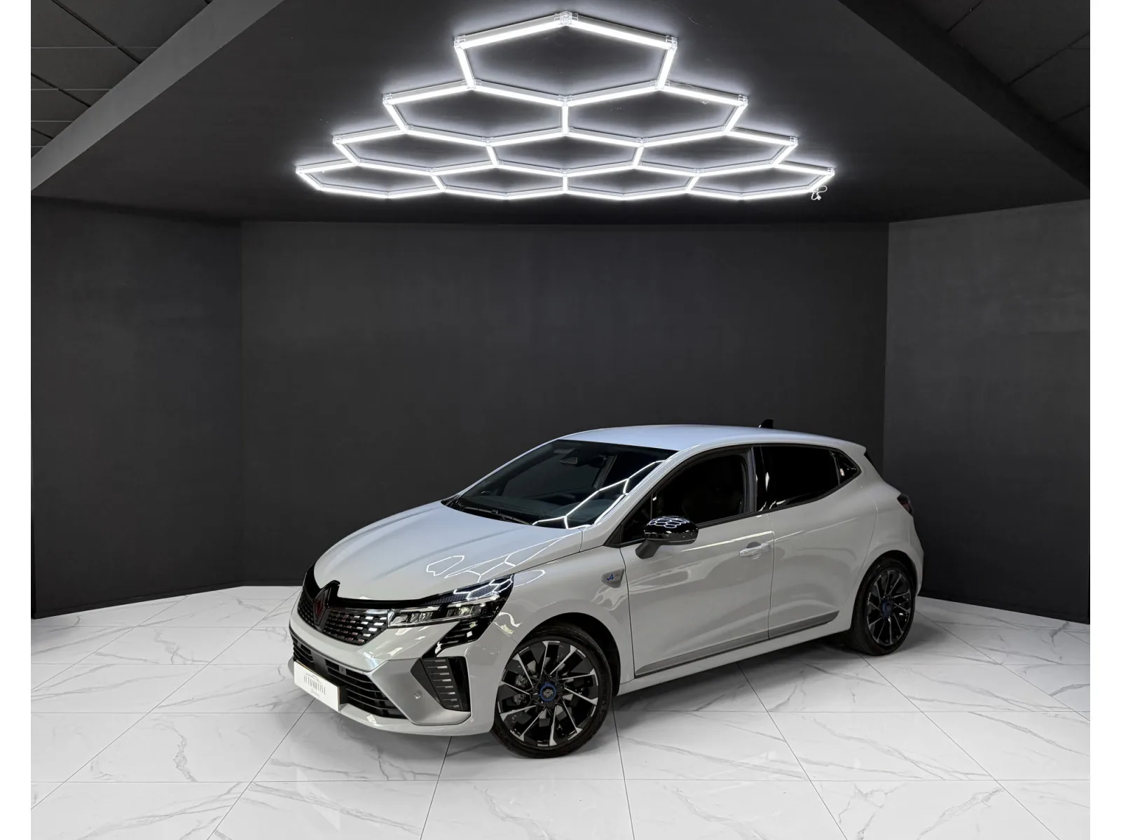 Renault Clio Esprit Alpine E-Tech Full Hybrid 145 - Photo 1