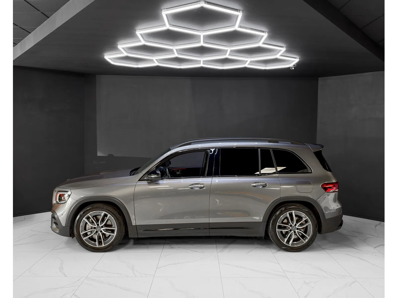 Mercedes-Benz GLB 35 AMG 35 AMG 4MATIC - Photo 1