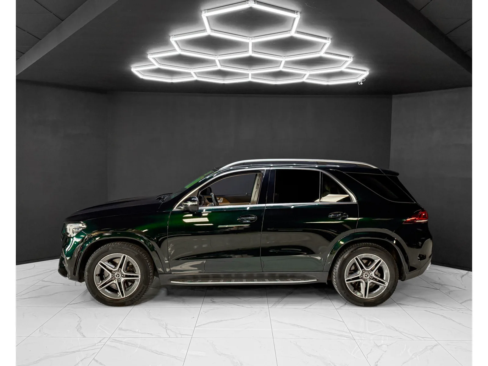 Mercedes-Benz GLE 350 d AMG Line / Spec / 360 / New service - Photo 1