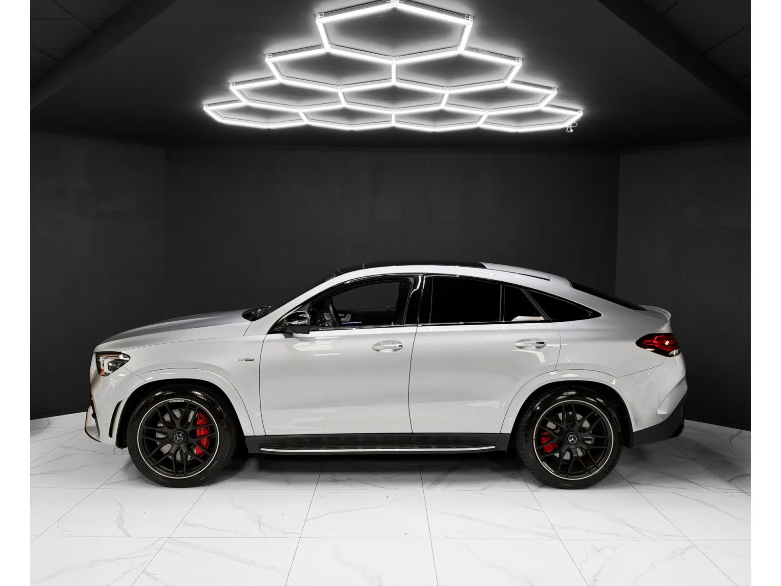 Mercedes-Benz GLE 53 AMG COUPE 4MATIC+/ 360°/HEAD UP/ BURM./ FULL - Photo 1