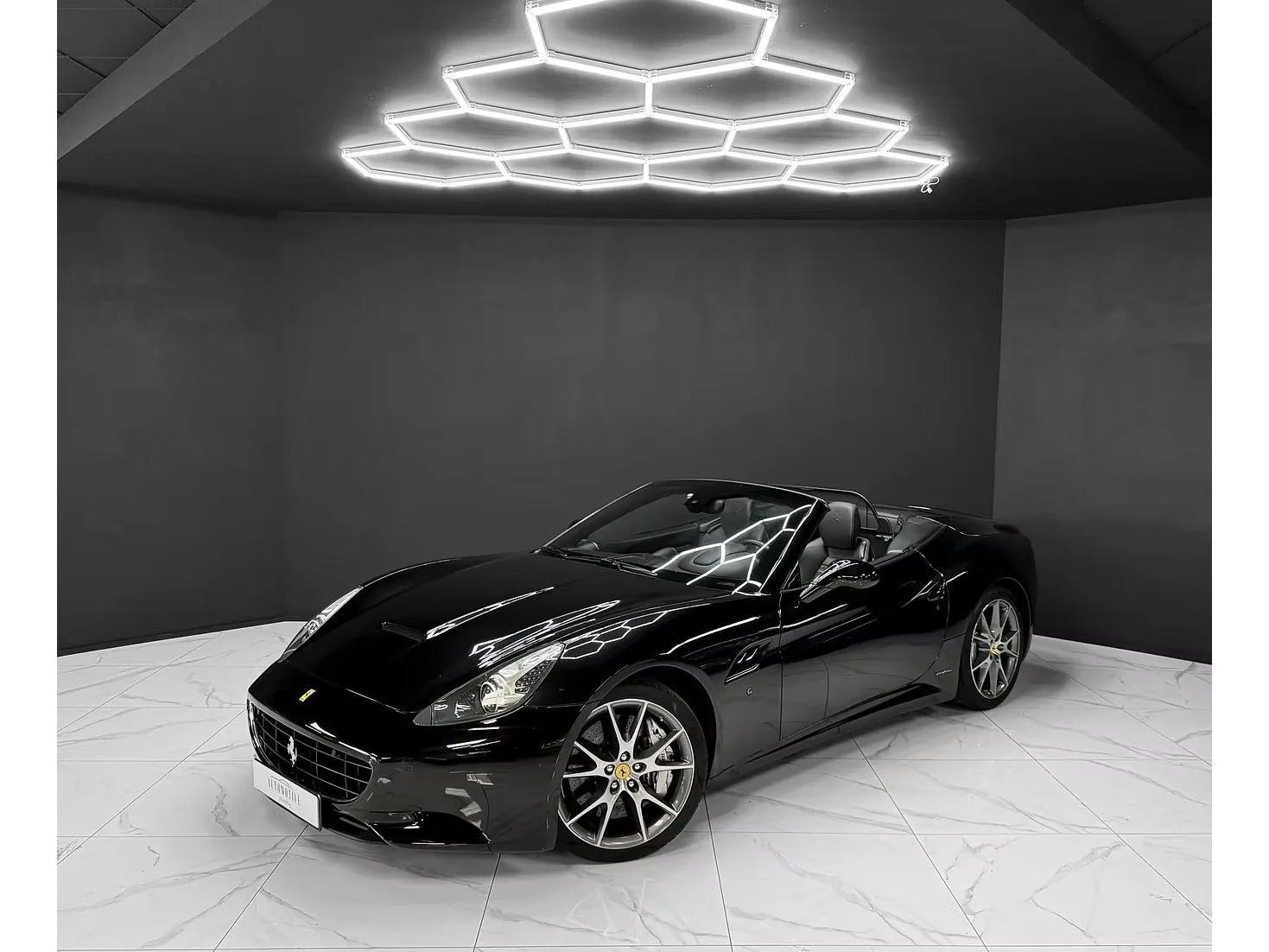 Ferrari California V8 4.3 Nero Daytona - Photo 1
