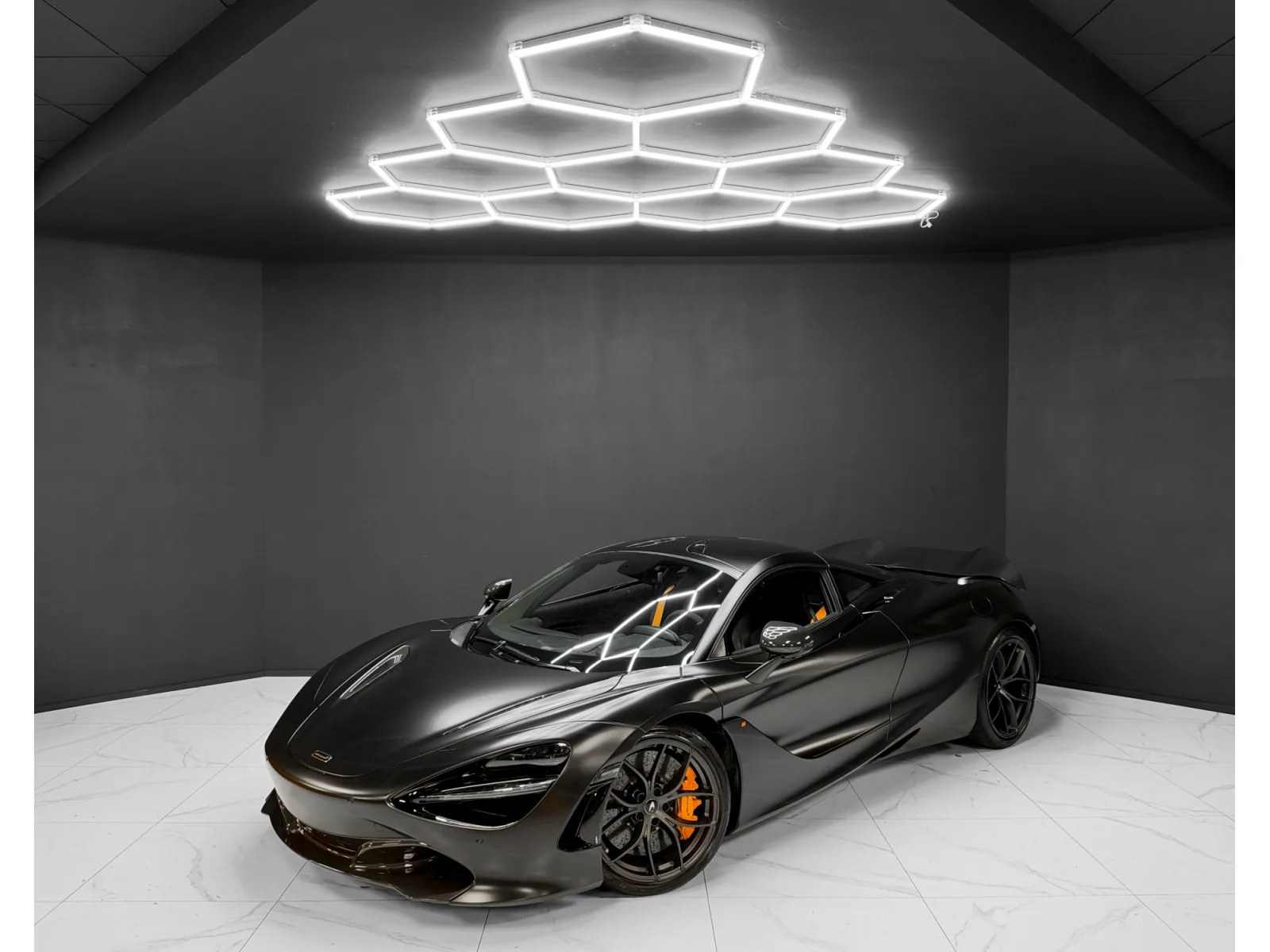 McLaren 720S TRACK PACK / PERF. / CARBON 1,2,3 / CarPlay - Photo 1