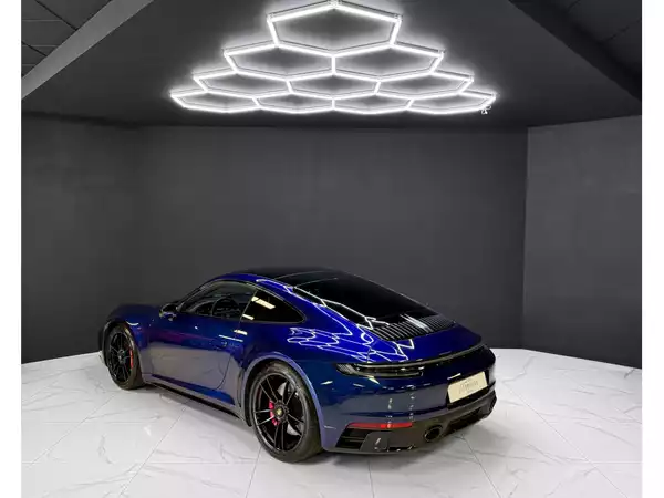 Porsche 992 Carrera 4 GTS / Lift / Bose / Matrix / 360° - Photo 2