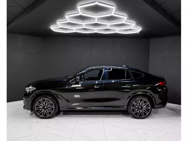 BMW X6 M COMPETITION / HK / 360 / SOFT CLOSE / MASSAGE - Photo 2
