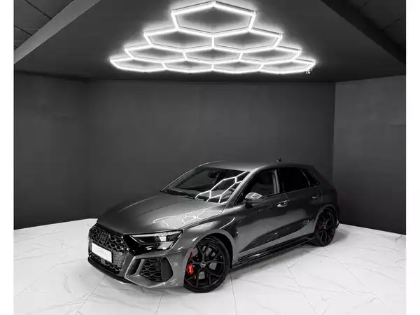 Audi RS3 SPORTBACK / B&O / CERAMIC / CAM / VALCONA - Photo 1