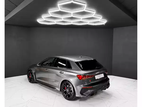 Audi RS3 SPORTBACK / B&O / CERAMIC / CAM / VALCONA - Photo 2