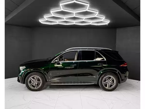 Mercedes-Benz GLE 350 d AMG Line / Spec / 360 / New service - Photo 2