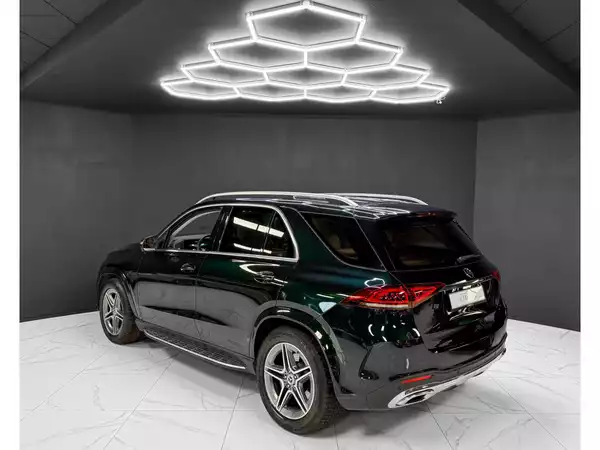 Mercedes-Benz GLE 350 d AMG Line / Spec / 360 / New service - Photo 2