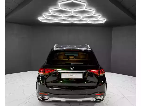 Mercedes-Benz GLE 350 d AMG Line / Spec / 360 / New service - Photo 3