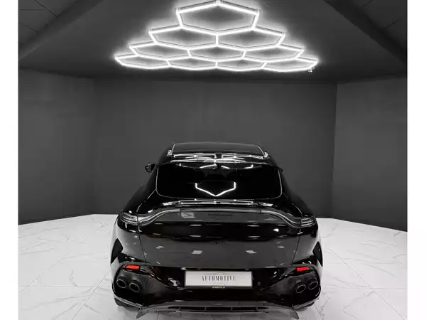 Aston Martin DBX 4.0 V8 707 / CARBON / PANO / 23" / BLACK B - Photo 3
