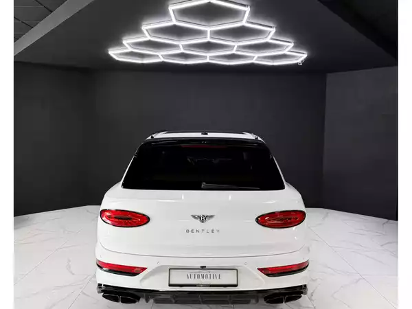 Bentley Bentayga 4.0 V8 S CARBON - Photo 3