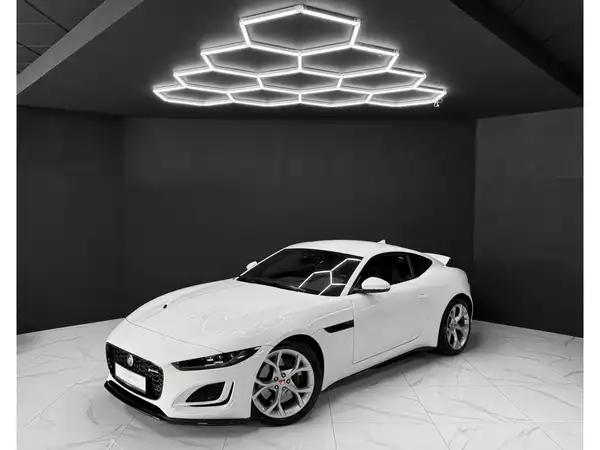 Jaguar F-Type P300 Coupe R-Dynamic / Meridian / LED / 1.Hand - Photo 1