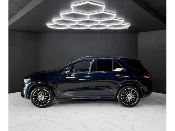 Mercedes-Benz GLE 400 d 4MATIC - Photo 2