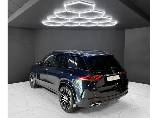 Mercedes-Benz GLE 400 d 4MATIC - Photo 2