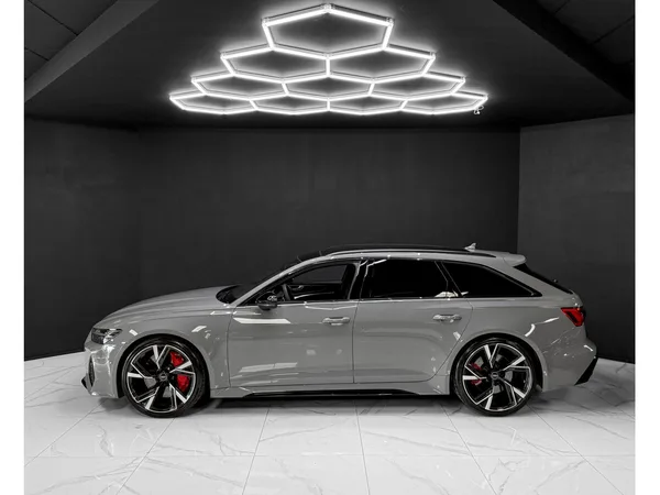 Audi RS6 PERFORMANCE - Photo 2