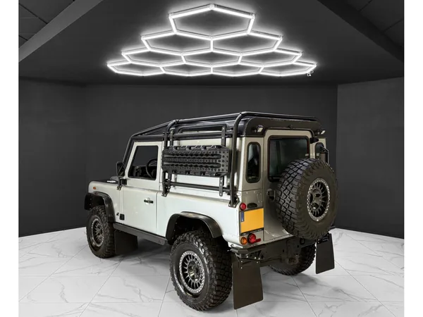 Land Rover Defender 90 TD5 REUL SPORT PARTS - Photo 2