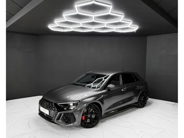 Audi RS3 SPORTBACK / B&O / CERAMIC / CAM / VALCONA - Photo 1