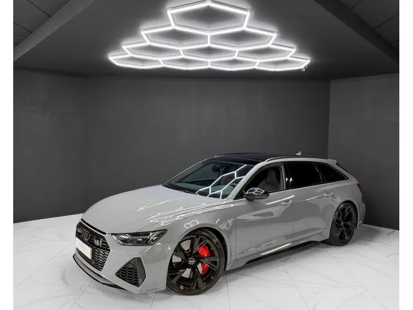 Audi RS6 Avant 4.0 V8 TFSI - Photo 1