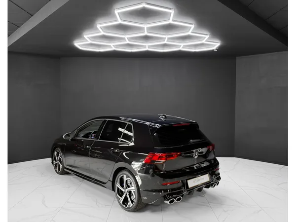 Volkswagen Golf R 2.0 TSI R DSG 4 Motion - Photo 2
