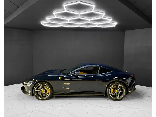 Ferrari Roma 3.9 T V8 DCT / FULL CARBON / ADAS / Magn.Ride - Photo 2