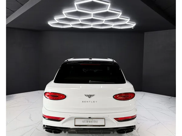 Bentley Bentayga 4.0 V8 S CARBON - Photo 3