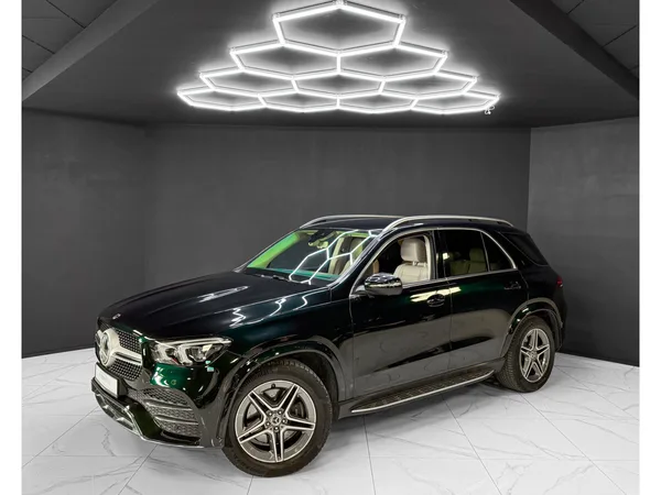Mercedes-Benz GLE 350 d AMG Line / Spec / 360 / New service - Photo 1