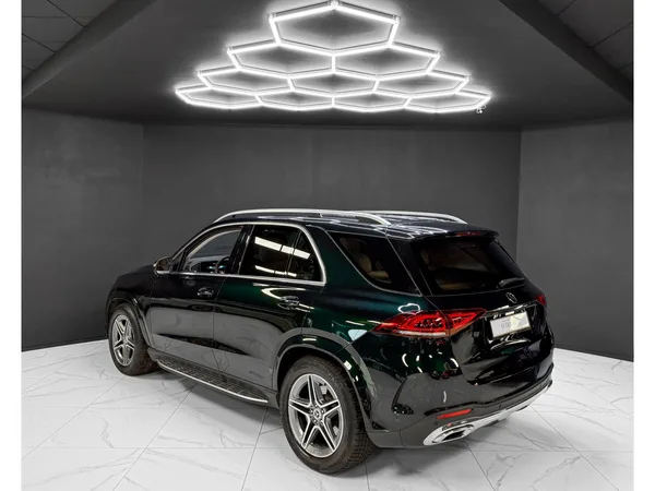 Mercedes-Benz GLE 350 d AMG Line / Spec / 360 / New service - Photo 2
