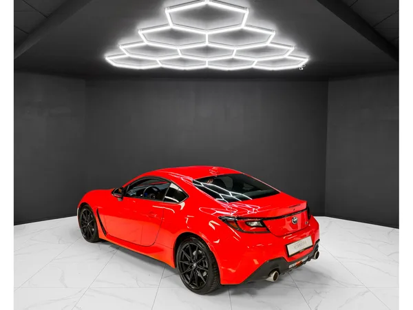 Toyota GR86 2.4 GR - Photo 2