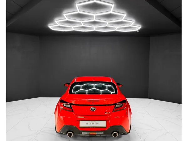 Toyota GR86 2.4 GR - Photo 3