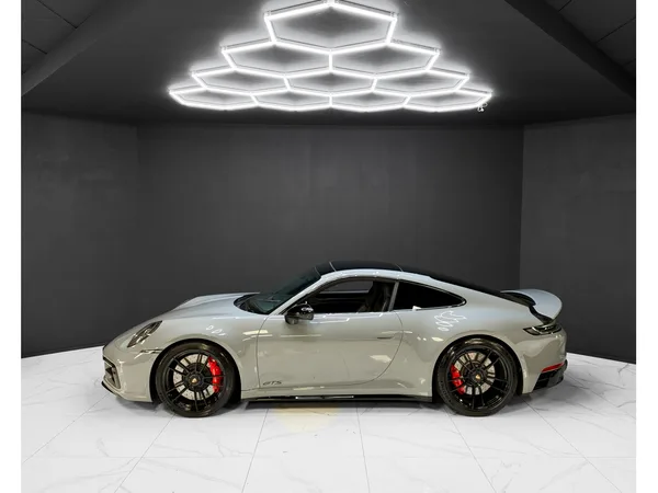 Porsche 992 Carrera 4 GTS / ACC / PDCC / Bose / Matrix LED - Photo 2