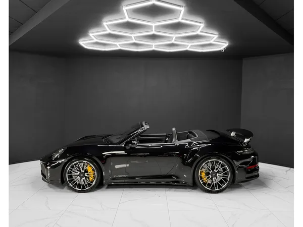Porsche 992 .2 Turbo S Cabriolet / Lift / Burm. / 360° - Photo 2