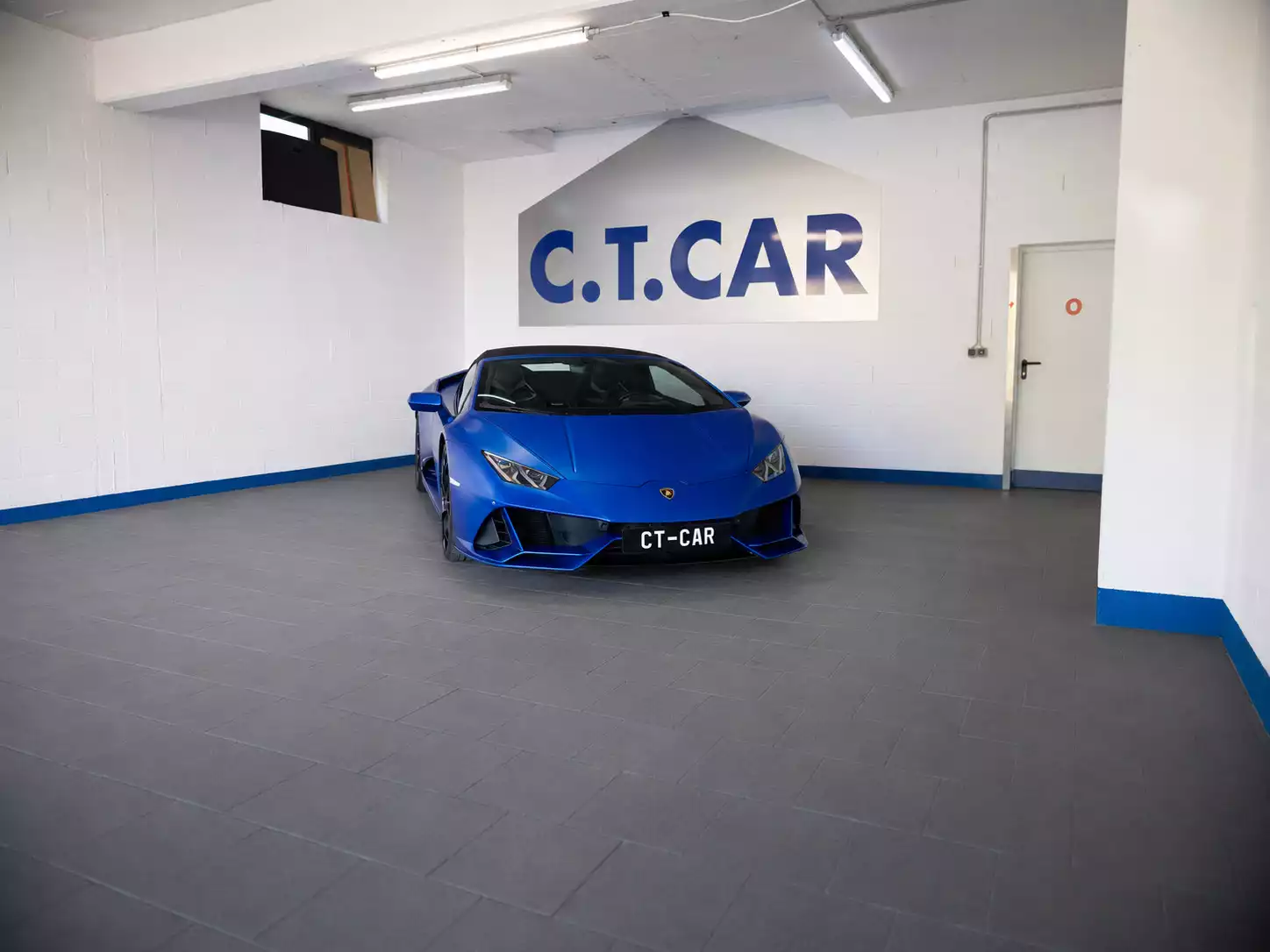 Lamborghini Huracán EVO Spyder Lifting System - Photo 1