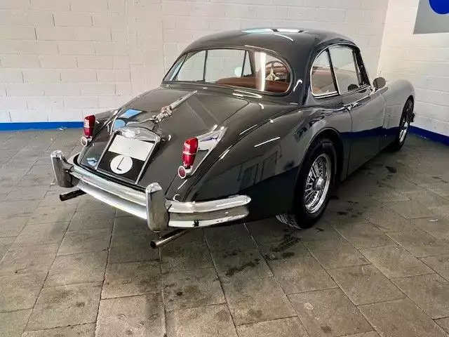 Jaguar XK 150 FHC 3.4 | Komplett restauriert - Photo 1